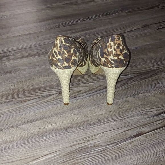 Nine West cheetah print twine platform canvas  heel Sz 7 - Picture 4 of 14
